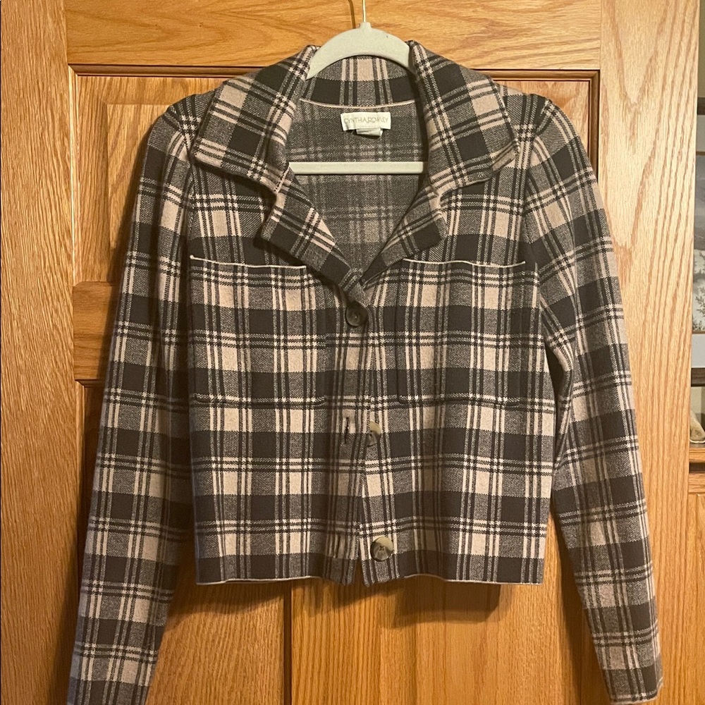 Richly made and incredibly comfortable ladies blazer type jacket